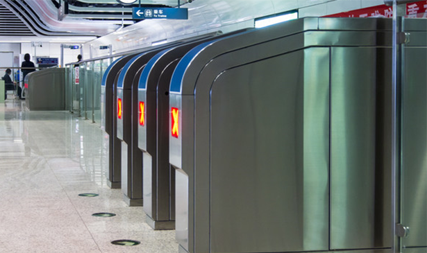 Электрическая дверная машина